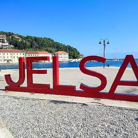 Santa Maria Hvar With Jacuzzi Lejlighed *