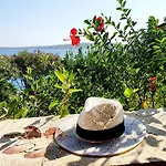 Apartamento Santa Maria Hvar With Jacuzzi *