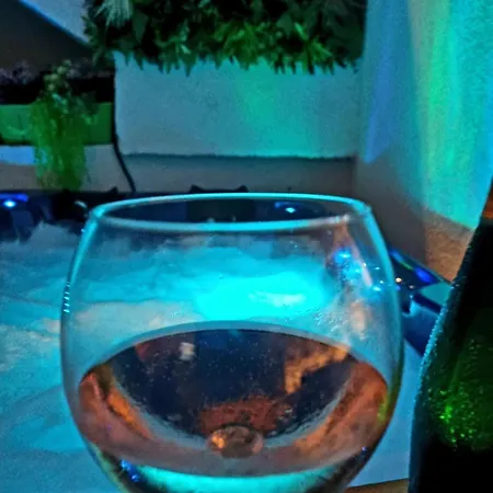 Lägenhet Santa Maria Hvar With Jacuzzi Jelsa (Hvar)