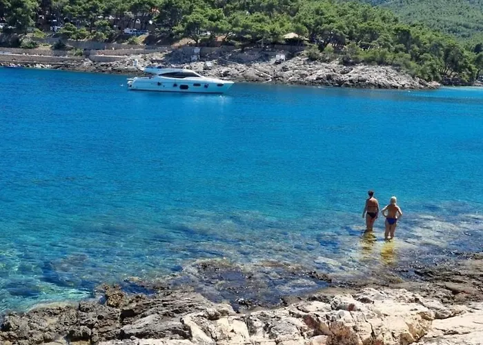 Santa Maria Hvar With Jacuzzi شقة *